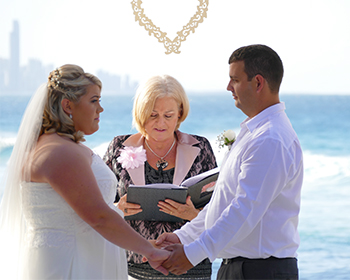 Marry Me Marilyn Wedding Celebrant Cara & Michael Wedding John Laws Park Burleigh Headland Gold Coast